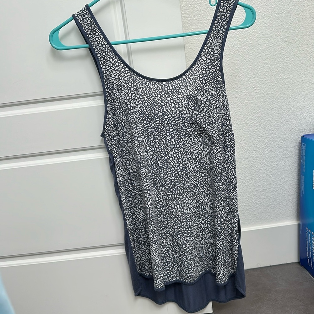 Club Monaco, scoop neck tank